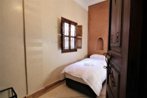 Room in Guest room - Riad Ralhaya, calm and voluptuous luxury in the heart of Marrakech - 7